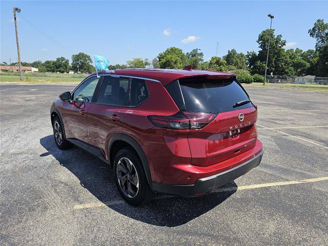 Used 2025 Nissan Rogue SV AWD/4WD image 7