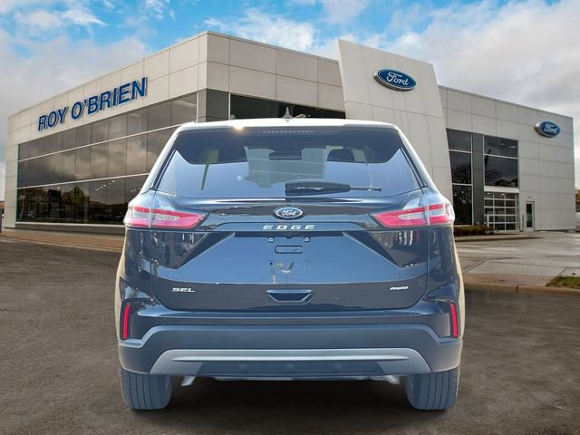 Certified 2024 Ford Edge SEL w/ Convenience Package AWD/4WD image 4