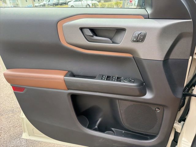 Certified 2025 Ford Bronco Sport Outer Banks w/ Outer Banks Tech Package+ AWD/4WD image 21