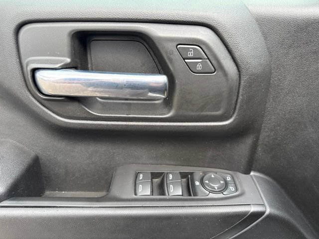 Used 2023 Chevrolet Silverado 1500 Custom AWD/4WD image 12