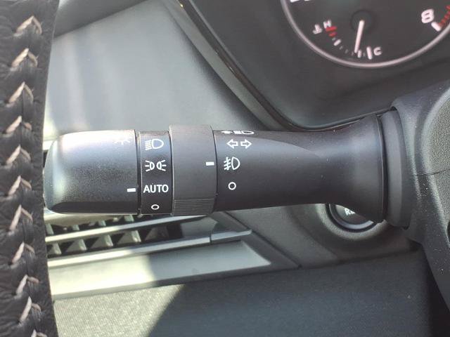 Used 2025 Subaru Outback Premium AWD/4WD image 16