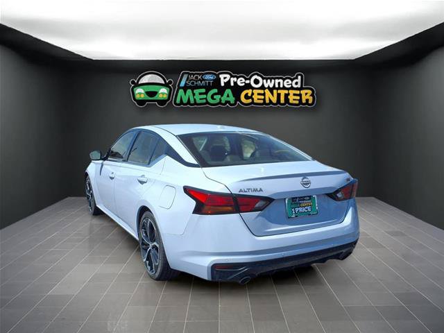 Used 2024 Nissan Altima 2.5 SR FWD image 4