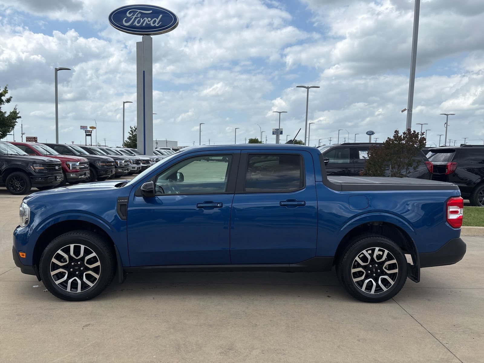 Certified 2024 Ford Maverick Lariat FWD video 2