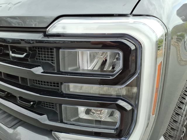 Certified 2024 Ford F250 Lariat w/ Lariat Ultimate Package AWD/4WD image 14