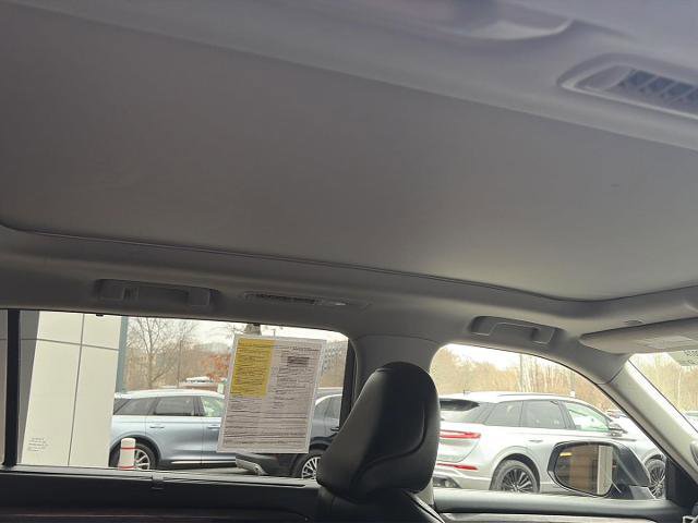 Used 2021 Toyota Highlander Platinum image 17