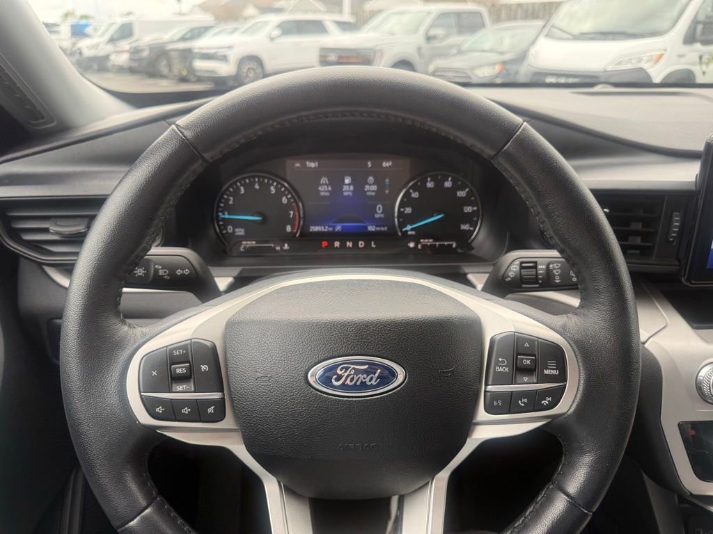 Certified 2024 Ford Explorer XLT AWD/4WD image 21