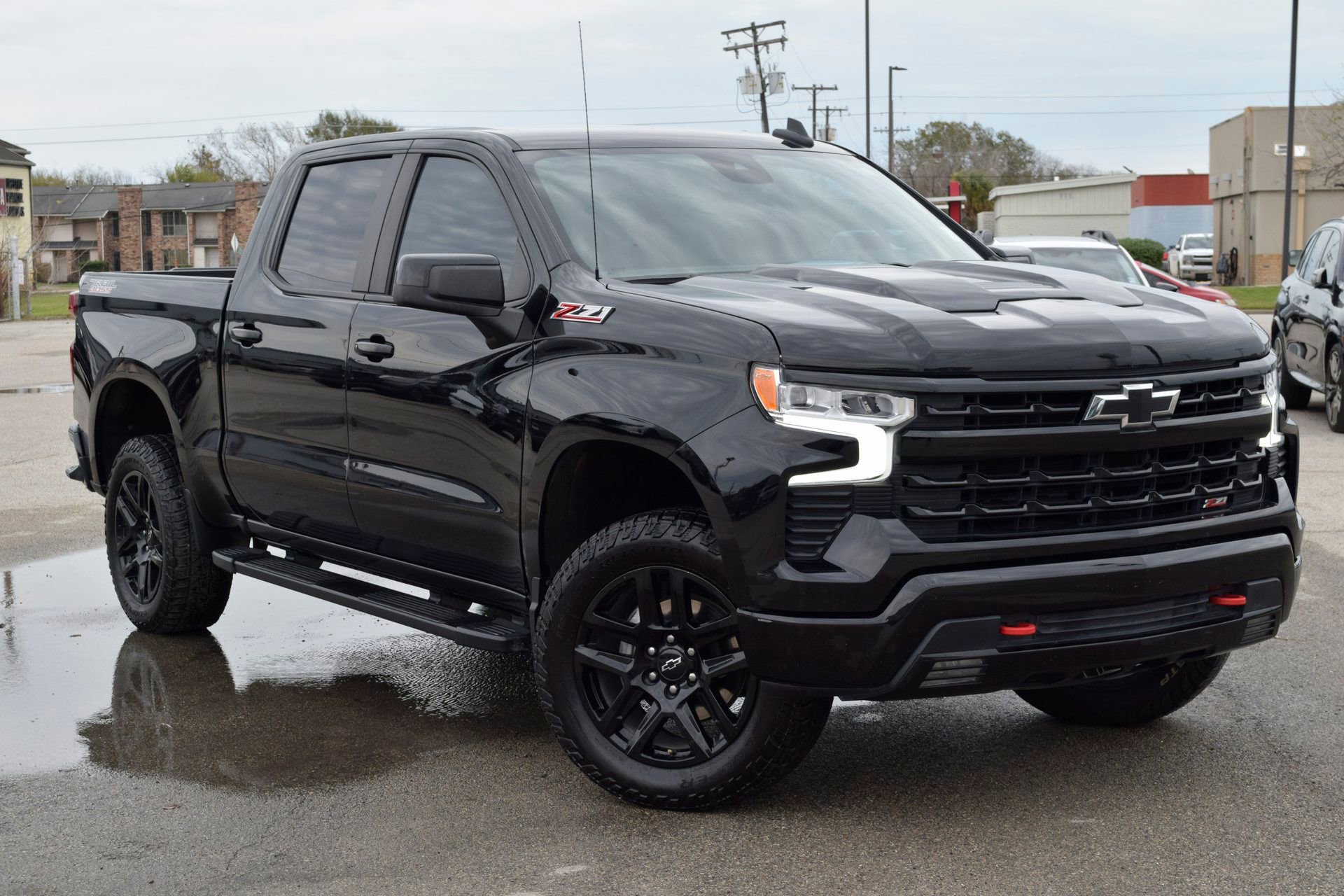 Used 2023 Chevrolet Silverado 1500 LT Trail Boss w/ Protection Package image 7