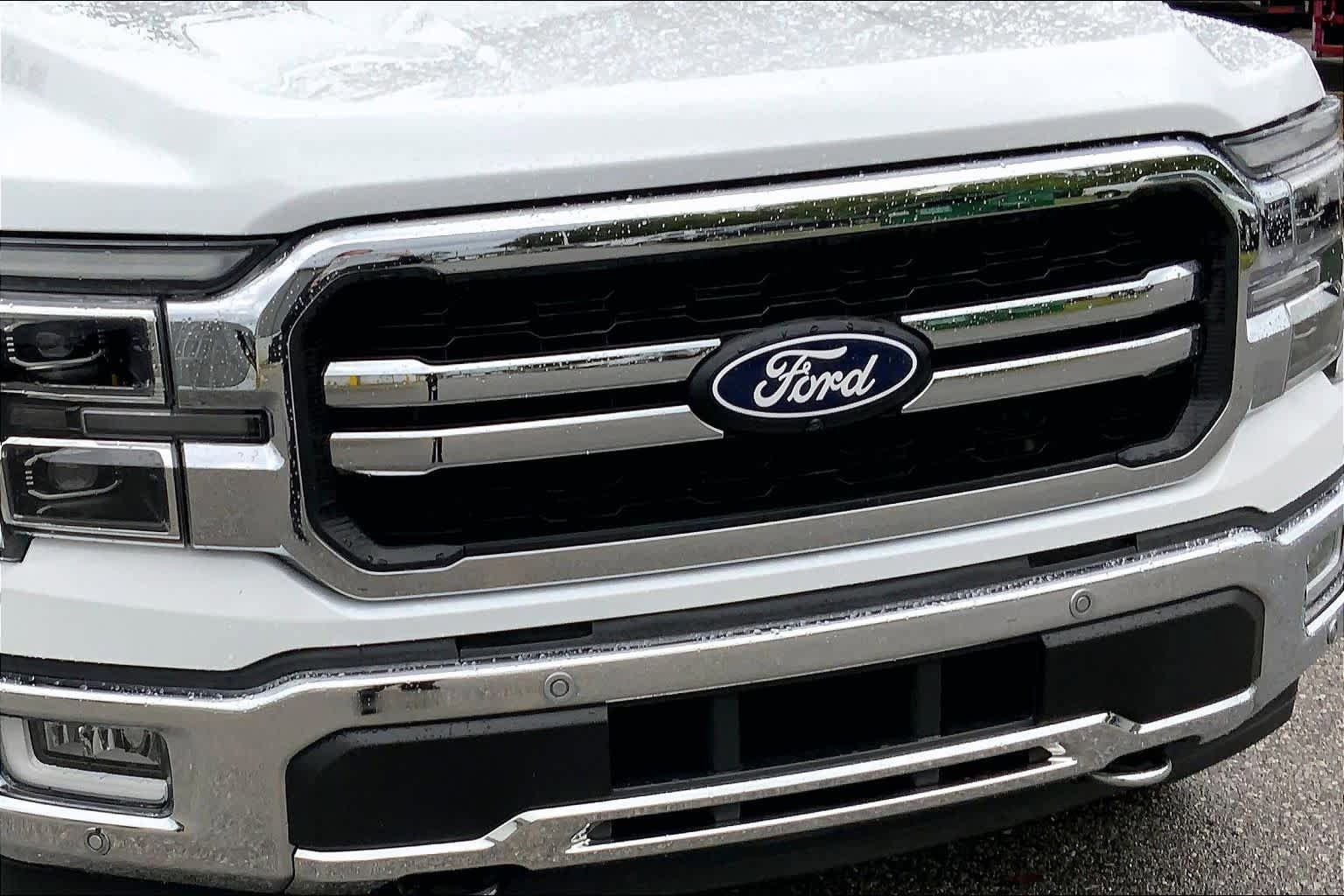 Certified 2024 Ford F150 Lariat w/ Equipment Group 502A High AWD/4WD image 31