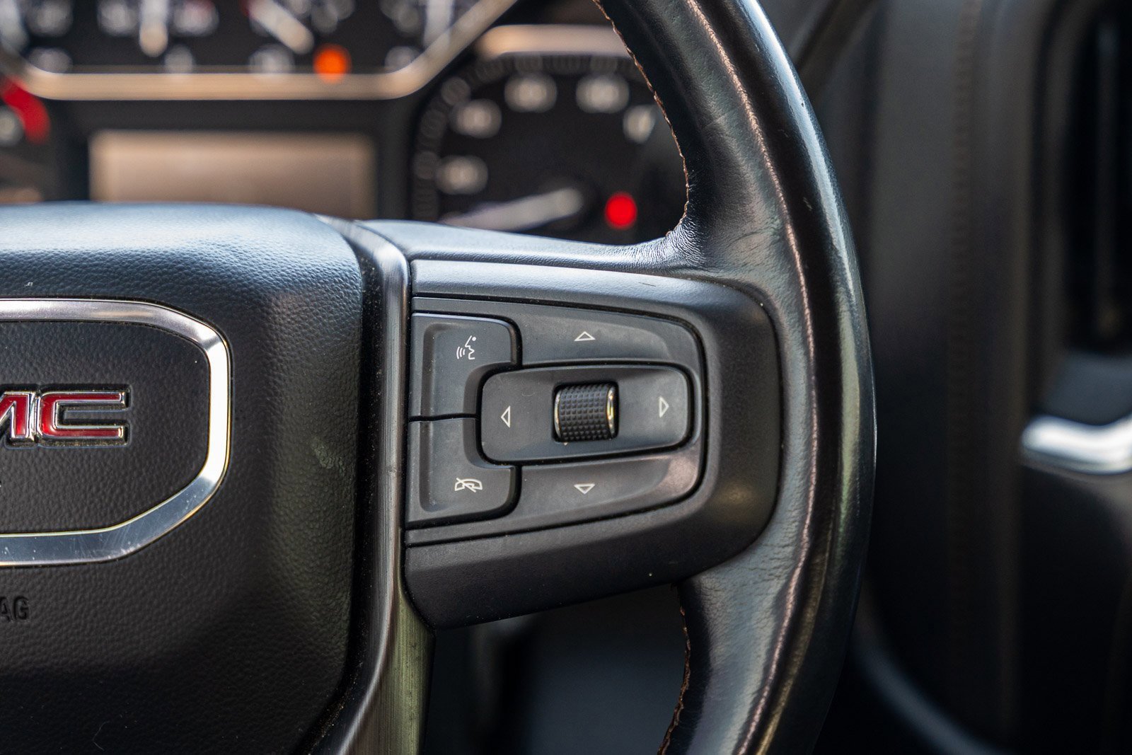 Used 2022 GMC Sierra 2500 AT4 w/ AT4 Preferred Package image 28