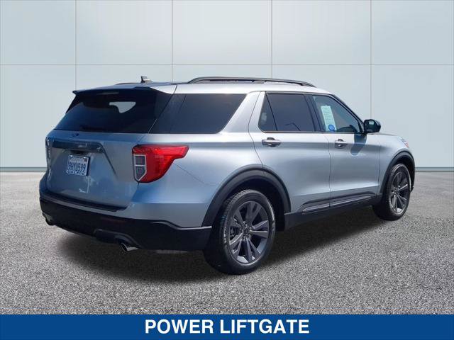 Certified 2023 Ford Explorer XLT w/ Equipment Group 202A RWD image 5
