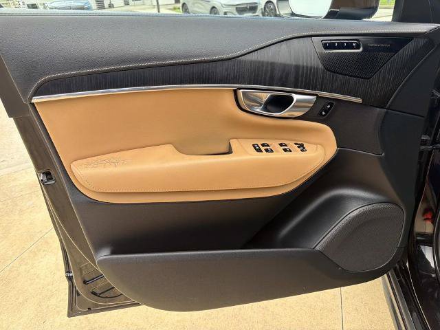 Used 2021 Volvo XC90 T6 Inscription AWD/4WD image 21