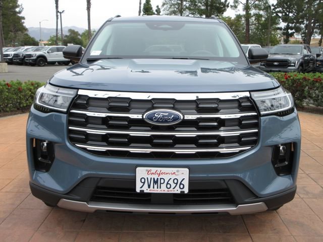 Certified 2025 Ford Explorer Active w/ Active Comfort Package image 8