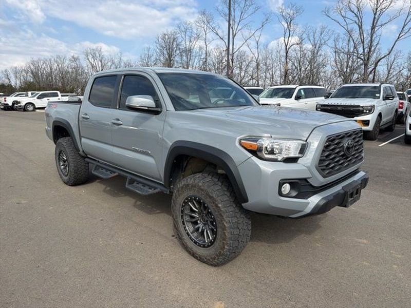Used 2021 Toyota Tacoma TRD Off-Road AWD/4WD image 4