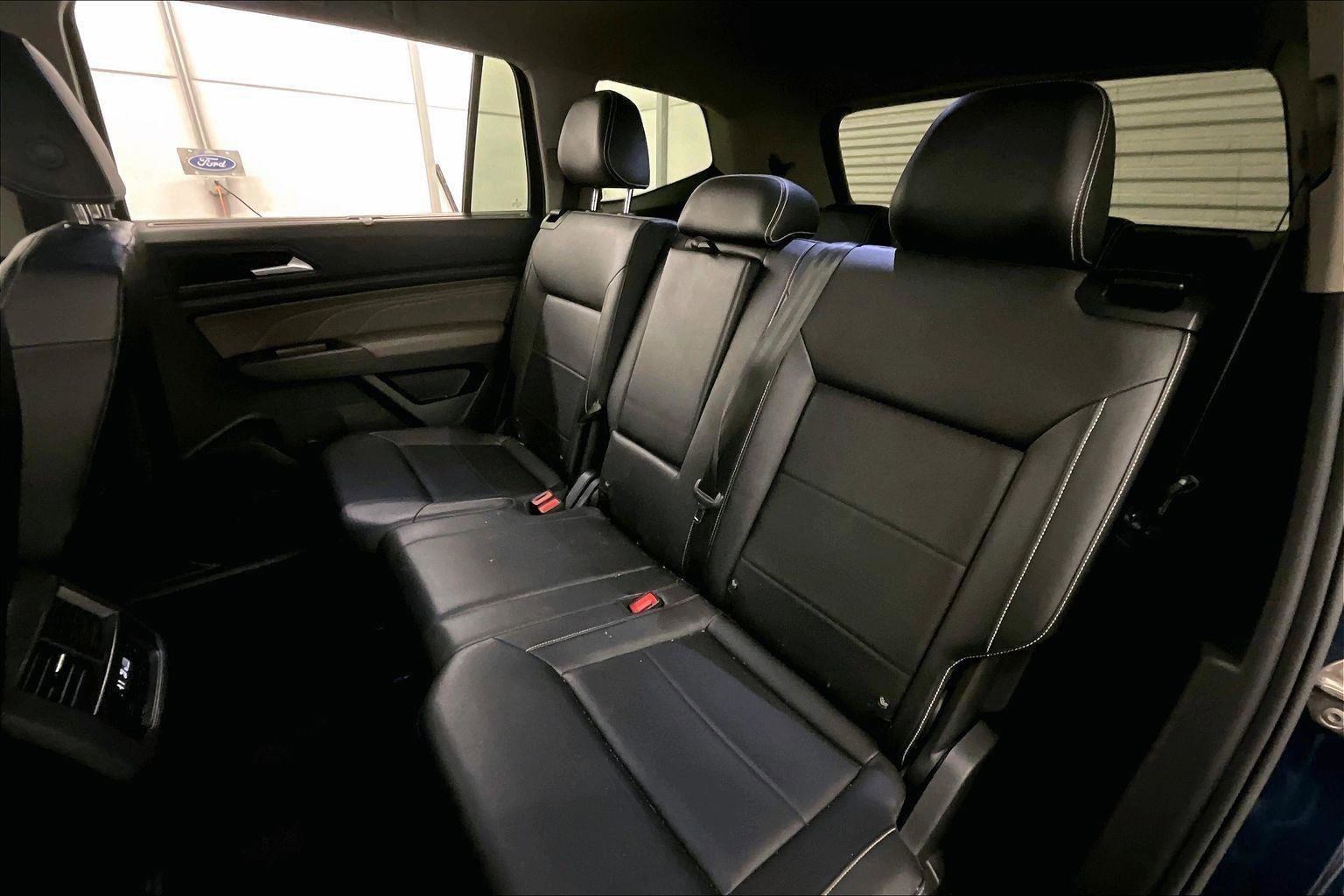 Used 2023 Volkswagen Atlas SE image 25