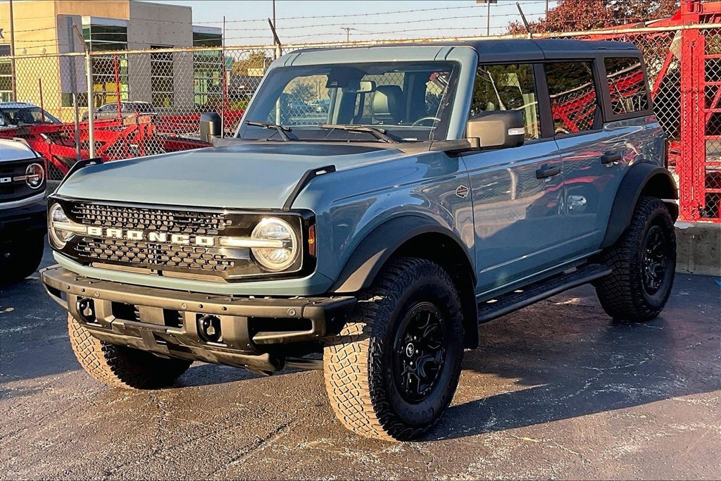 Certified 2023 Ford Bronco Wildtrak AWD/4WD image 11