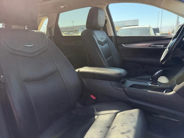 Used 2018 Cadillac XT5 Premium Luxury image 19