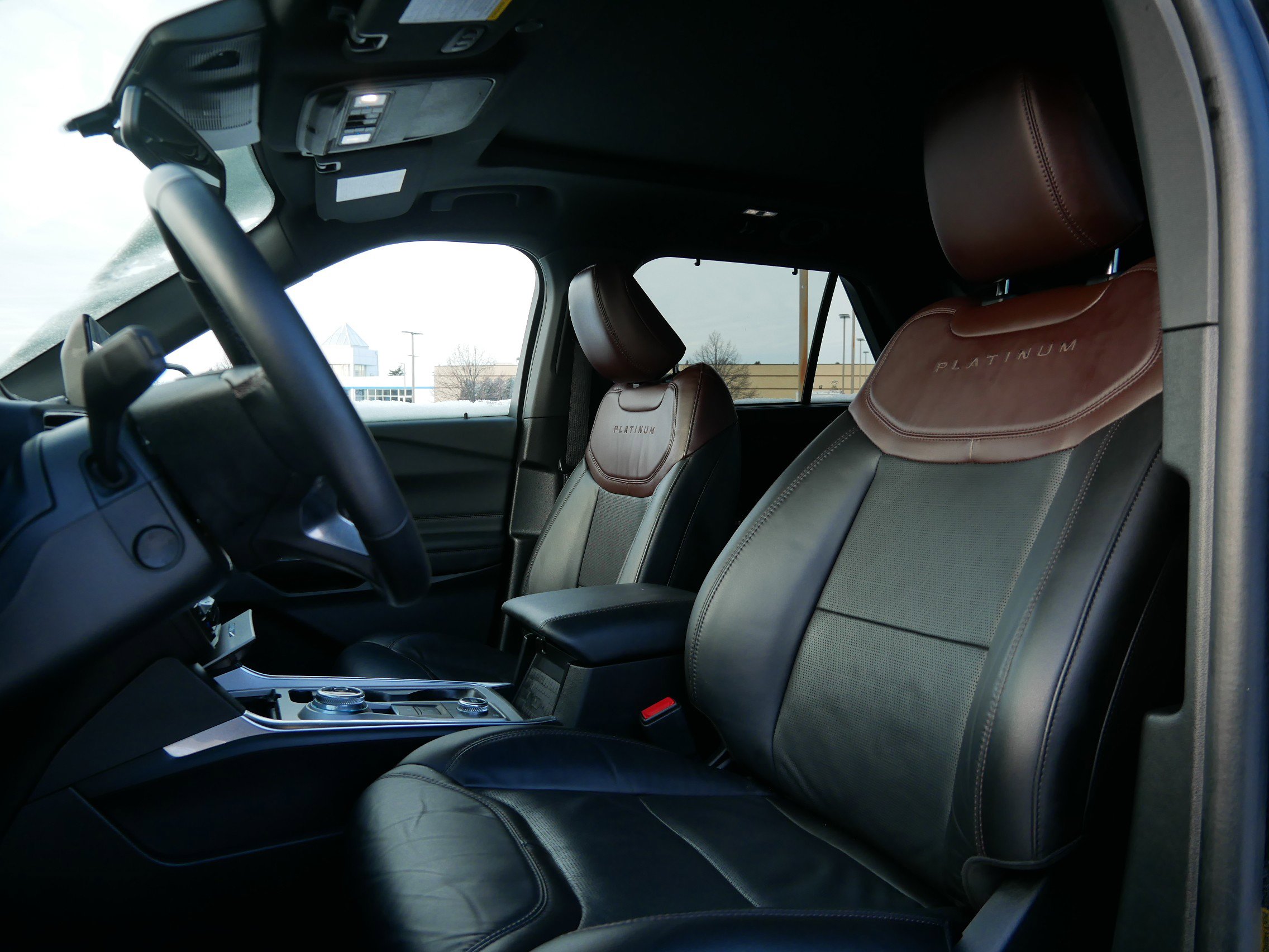 Certified 2023 Ford Explorer Platinum w/ Premium Technology Package image 10