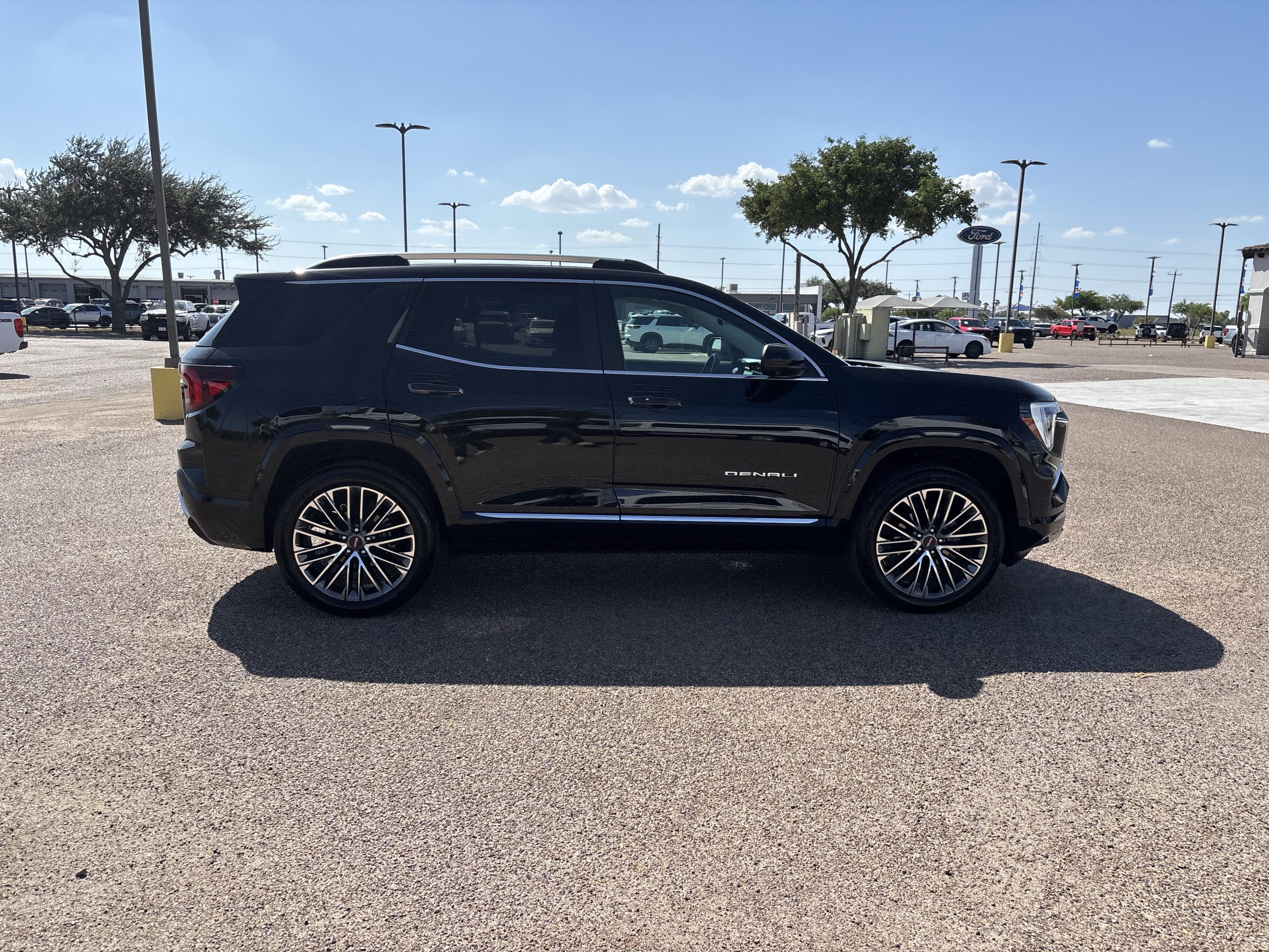 Used 2026 GMC Terrain Denali AWD/4WD image 5