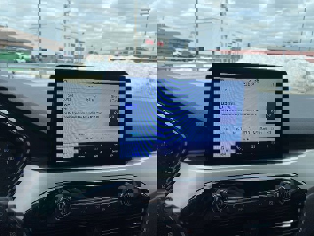 Certified 2021 Ford Escape SE w/ SE Sport Appearance Package image 15