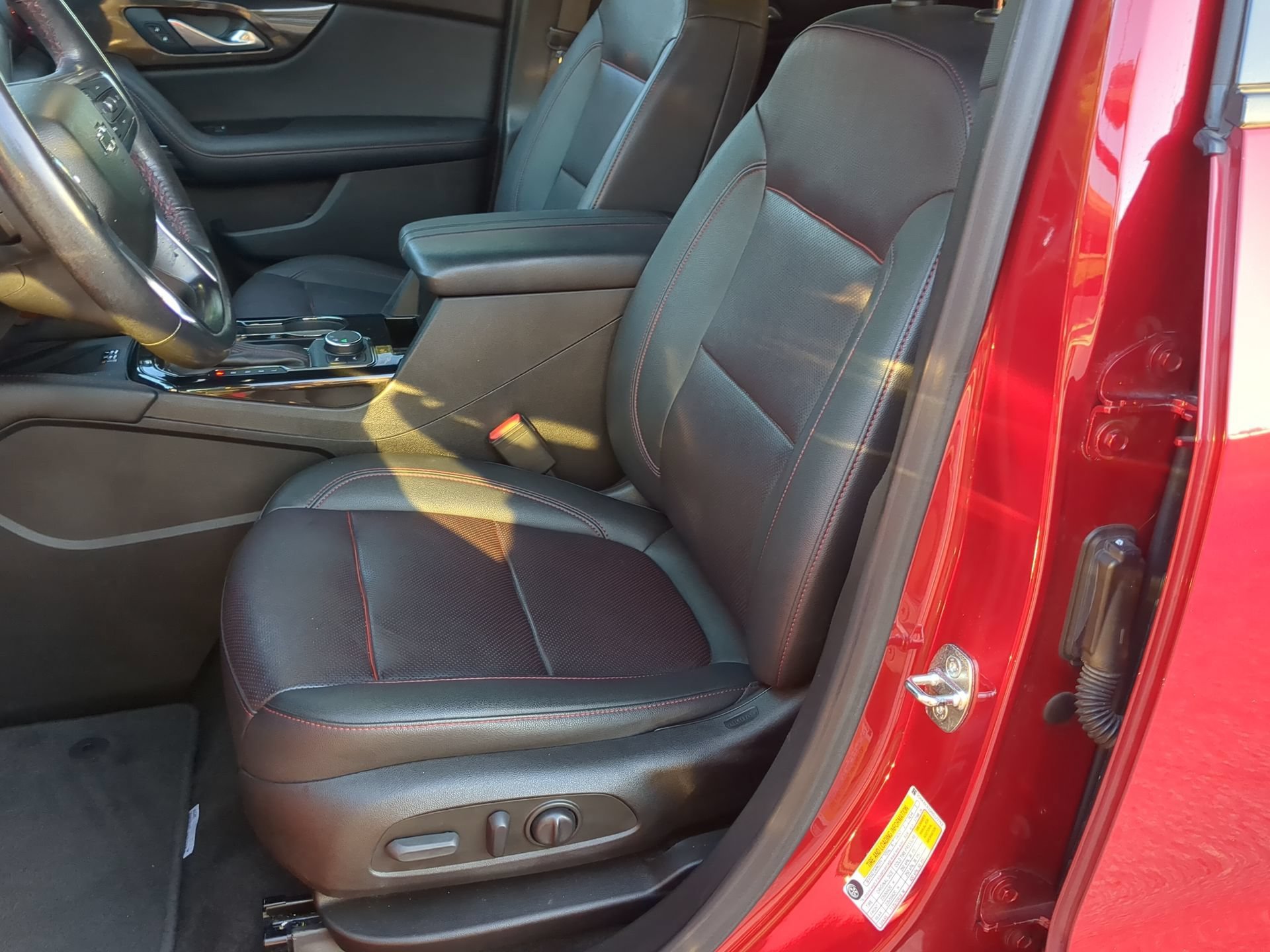 Used 2022 Chevrolet Blazer RS w/ Enhanced Convenience Package FWD image 57