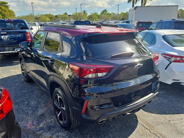 Used 2021 Chevrolet TrailBlazer RS w/ Convenience Package image 3