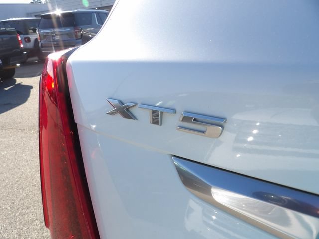 Used 2021 Cadillac XT5 Premium Luxury FWD image 15