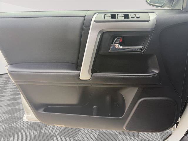 Used 2021 Toyota 4Runner SR5 Premium w/ Moonroof Package AWD/4WD image 12