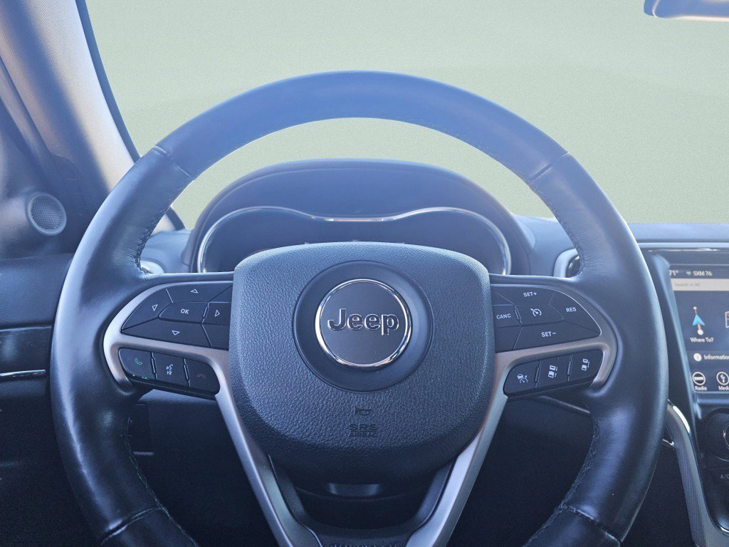 Used 2018 Jeep Grand Cherokee Limited image 31