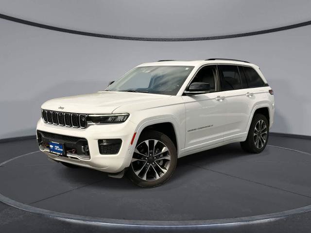 Used 2023 Jeep Grand Cherokee Overland w/ Adv Protech Group III AWD/4WD image 1