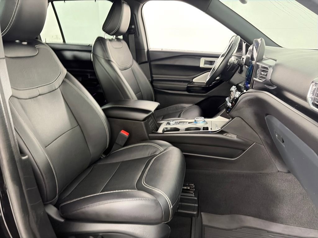 Certified 2023 Ford Explorer ST w/ Equipment Group 401A image 32