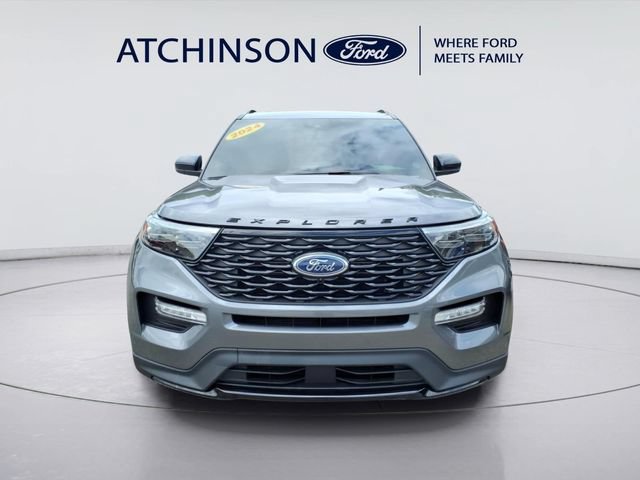 Certified 2024 Ford Explorer ST-Line w/ Class IV Trailer Tow Package AWD/4WD image 2