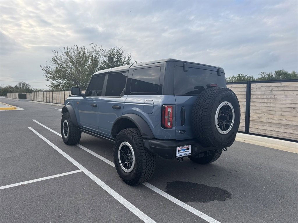 Certified 2025 Ford Bronco Badlands image 3
