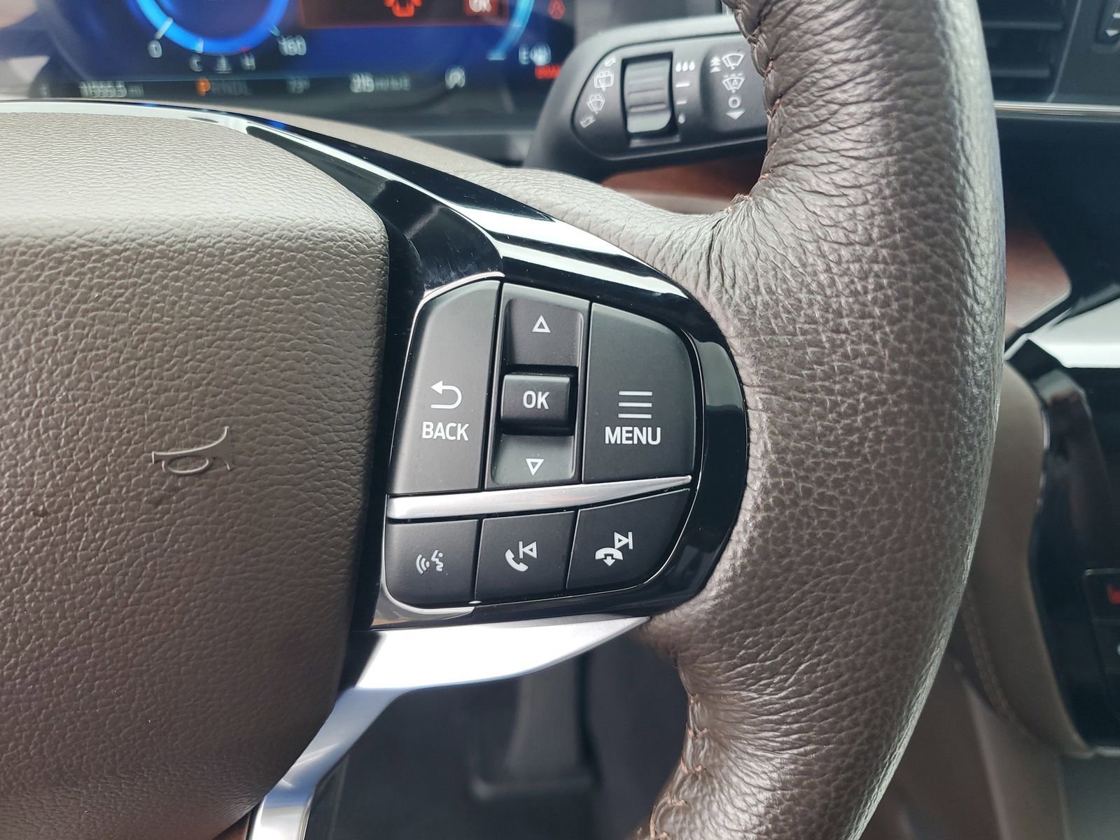 Certified 2023 Ford Explorer King Ranch w/ Technology Package image 23