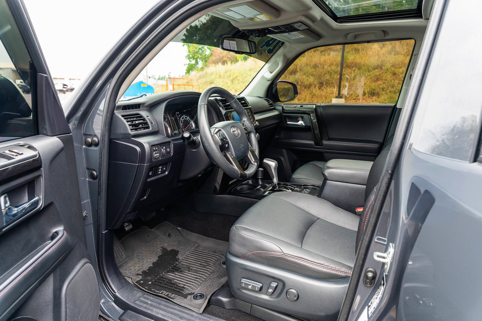 Used 2024 Toyota 4Runner TRD Off-Road Premium w/ Off Road Premium Plus Package AWD/4WD image 21