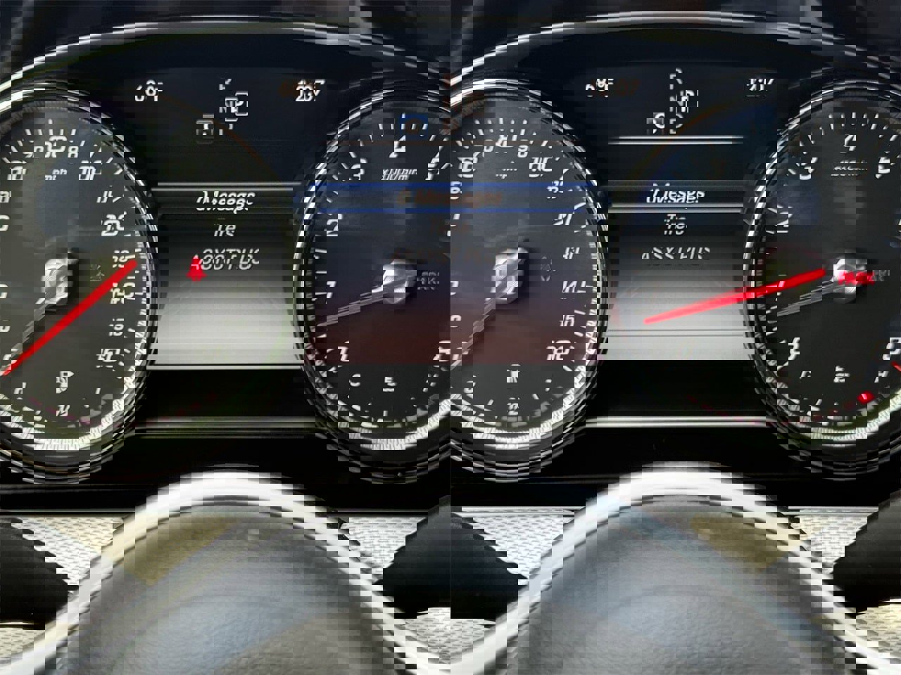 Used 2019 Mercedes-Benz E 300 w/ AMG Line Exterior image 15