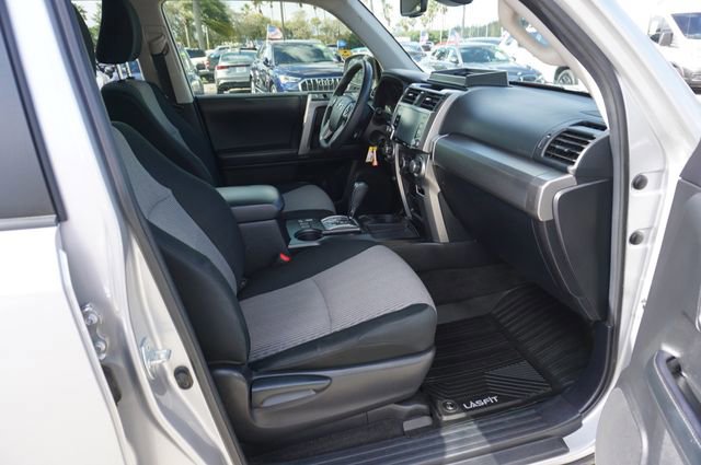 Used 2020 Toyota 4Runner SR5 image 8