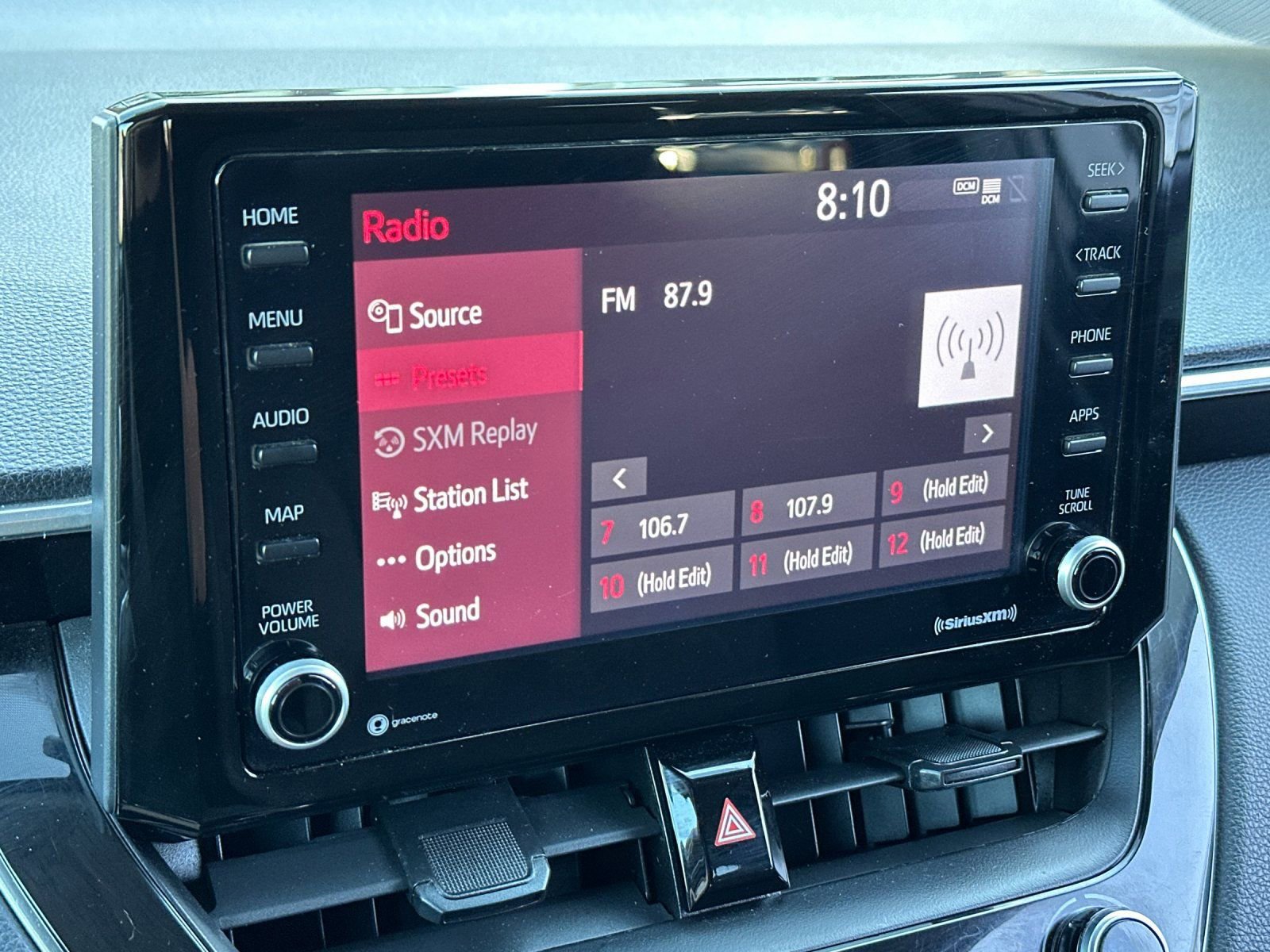 Used 2022 Toyota Corolla Cross LE image 17