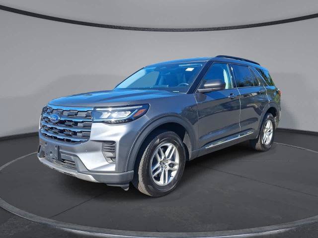Certified 2025 Ford Explorer Active AWD/4WD image 1