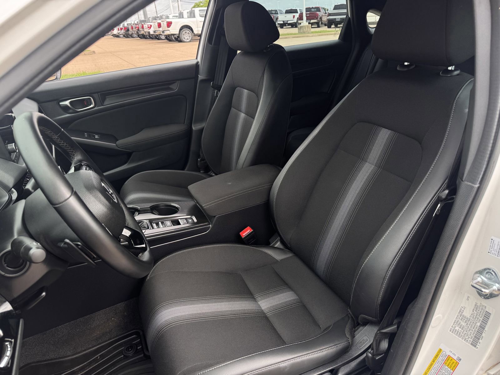 Used 2025 Honda Civic Sport image 26