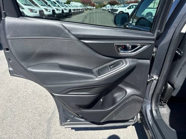 Used 2022 Subaru Forester Premium AWD/4WD image 10