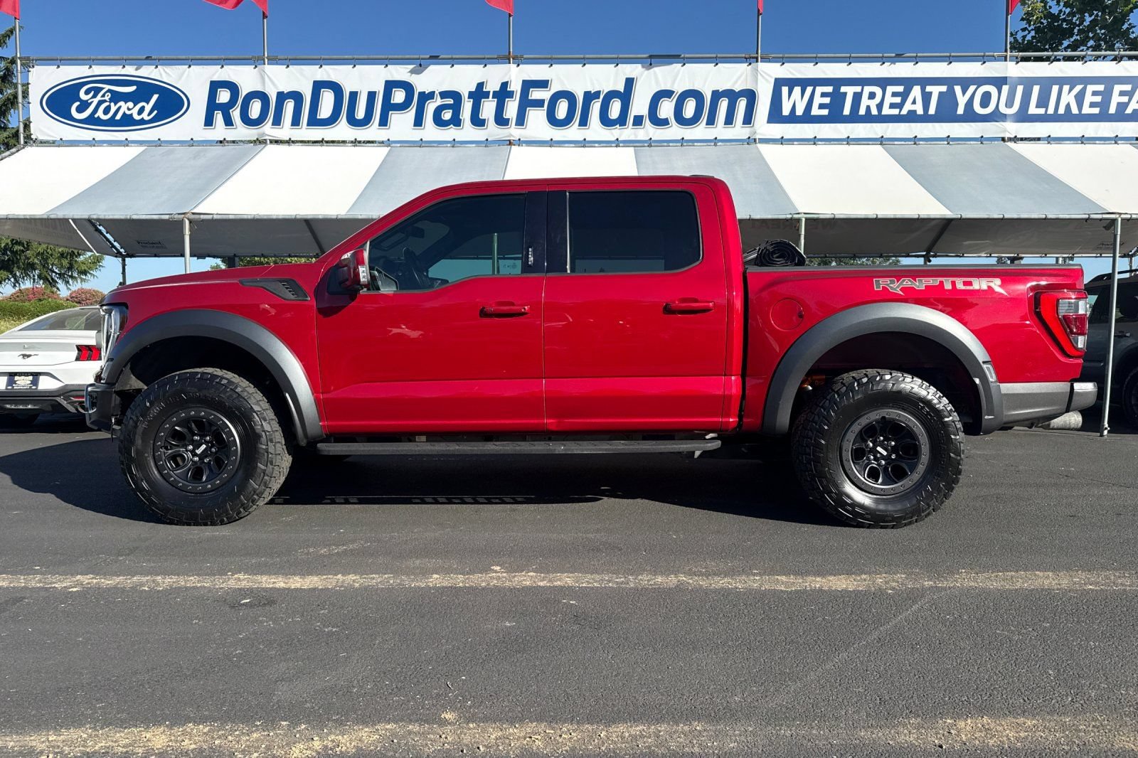 Certified 2022 Ford F150 Raptor w/ Equipment Group 801A High AWD/4WD image 7