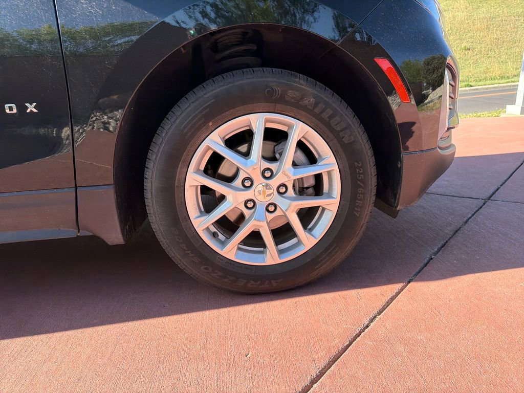 Used 2024 Chevrolet Equinox LT image 33