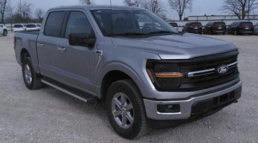 Certified 2025 Ford F150 XLT w/ Equipment Group 301A Standard image 3