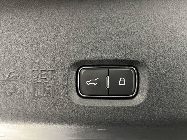 Certified 2026 Ford Expedition Max Active AWD/4WD image 5