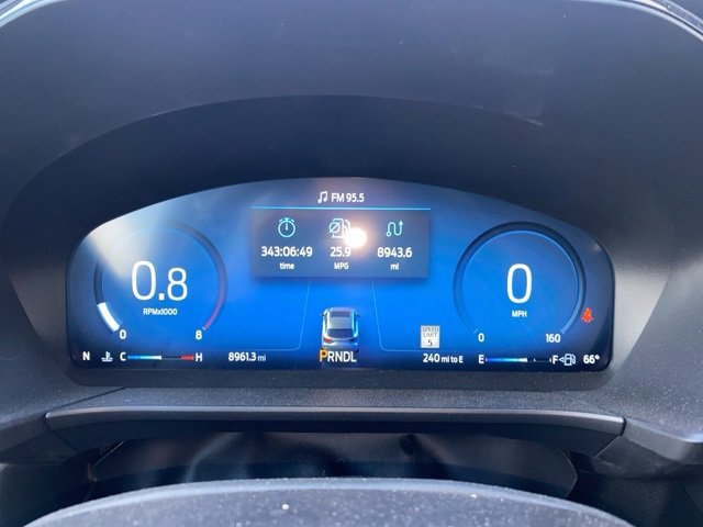 Certified 2024 Ford Escape ST-Line Elite w/ Premium Technology Package image 10