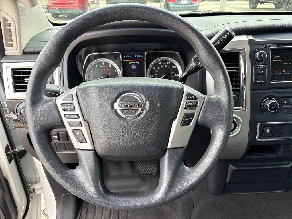 Used 2019 Nissan Titan SV RWD image 43