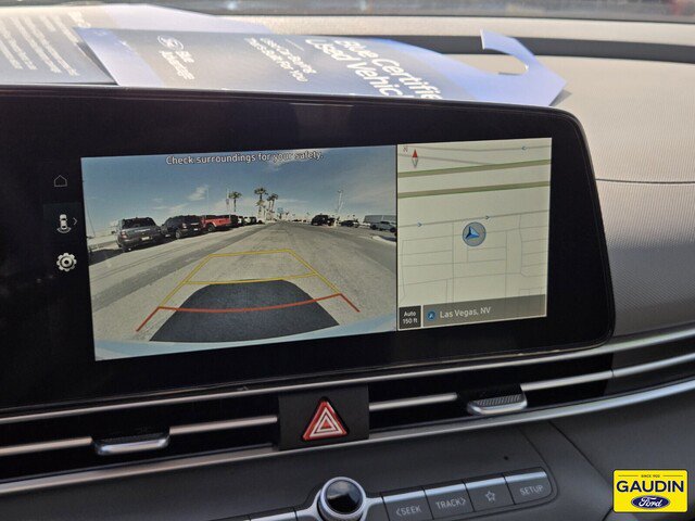 Used 2025 Hyundai Elantra SEL FWD image 22