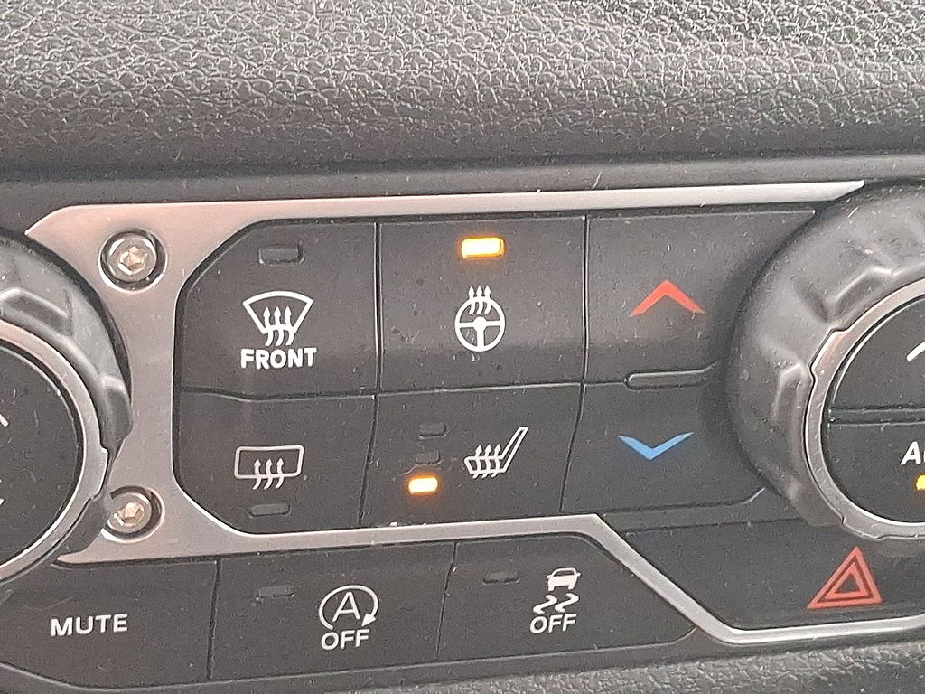 Used 2024 Jeep Wrangler Unlimited Sport AWD/4WD image 19