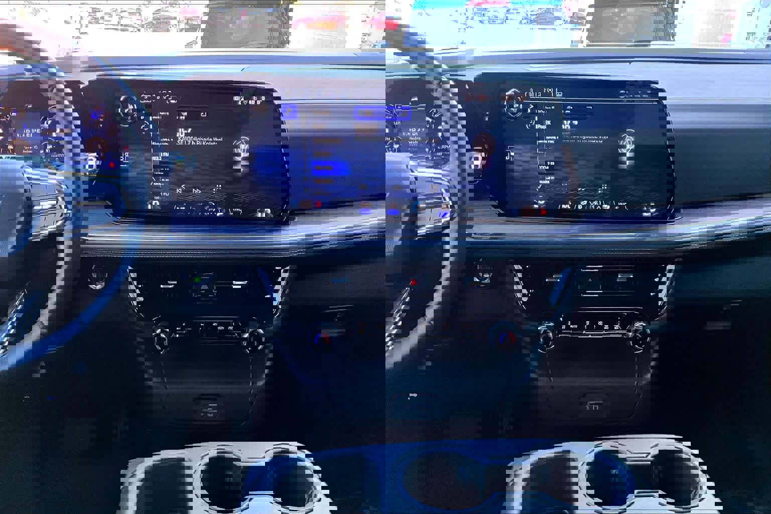 Used 2025 Chevrolet Tahoe LS image 6