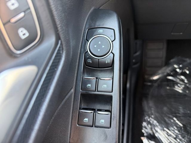 Certified 2025 Ford Escape ST-Line image 17